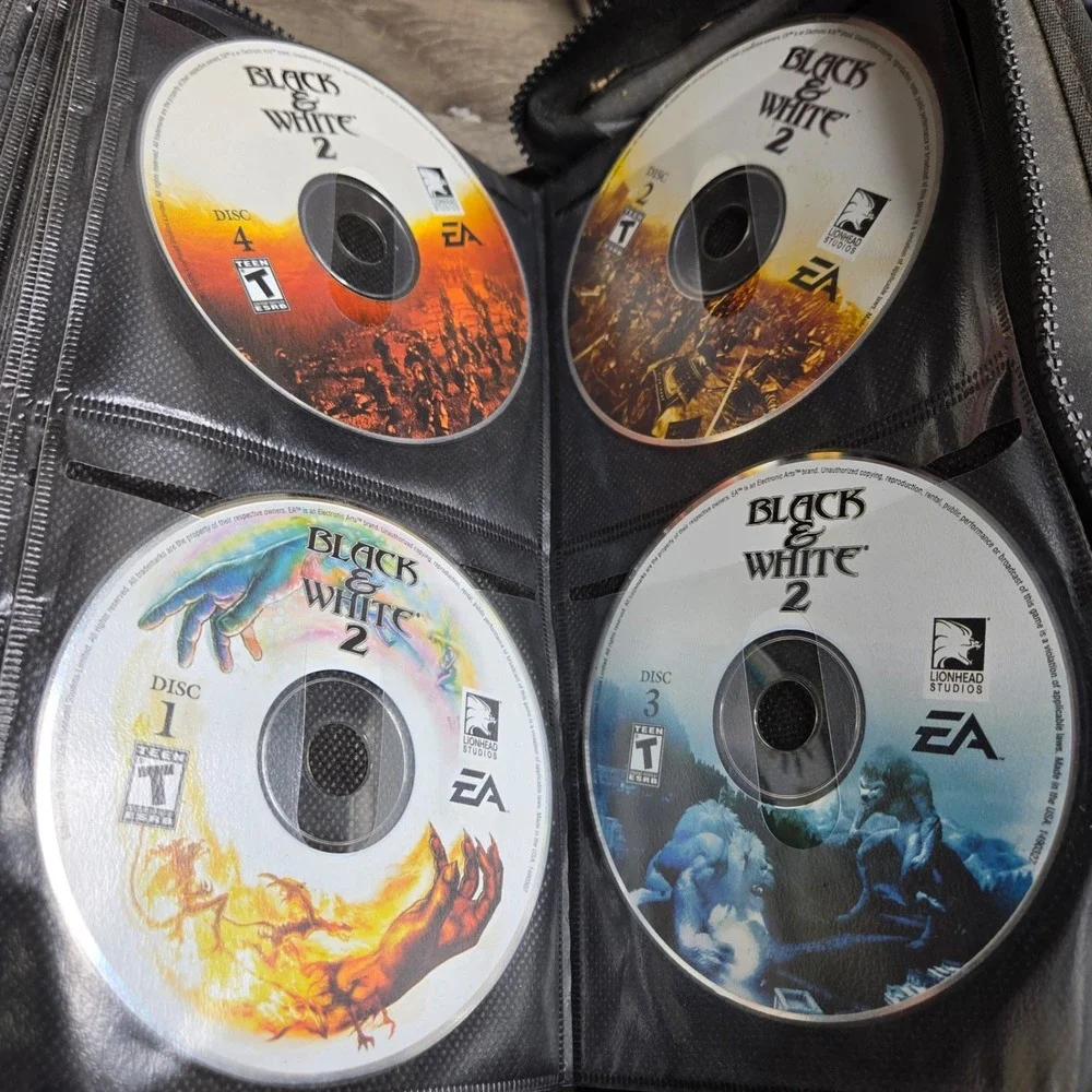 Black & White 2 PC Game 2005 Lot 4 Discs No Case Tested